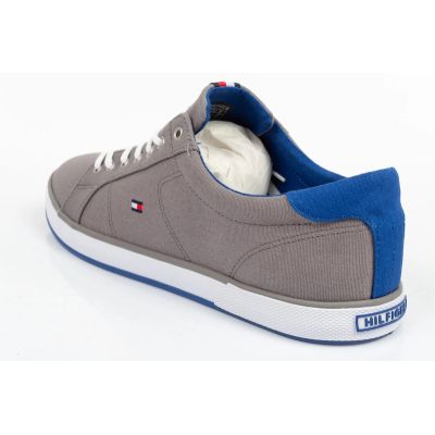 20. Tommy Hilfiger sneakers M FM0FM00596039