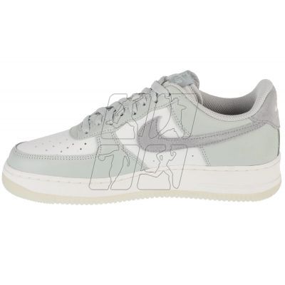 2. Nike Air Force 1 07 LV8 M FJ4170-003