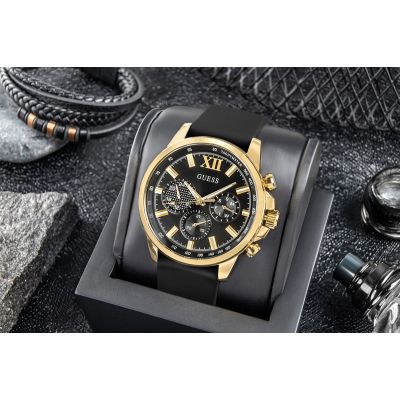 5. Guess Walker GW0913G2 Men’s Watch + BOX