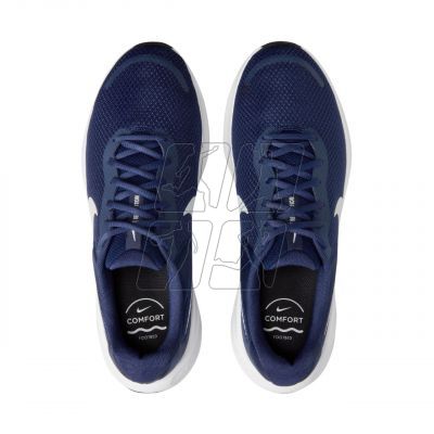 6. Nike Revolution 7 M FB2207 400 Running Shoes