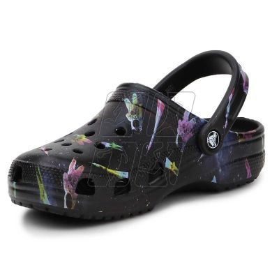 4. Crocs Classic Out Of This World II Jr 206818-001