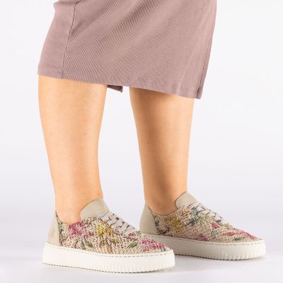 6. Women's openwork shoes with flowers, beige, Rieker N9919-91