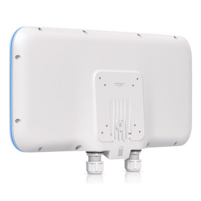 3. Ubiquiti E7-Audience 11500 Mbit/s White PoE Support