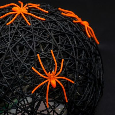 9. DECORATIVE BALL LAMP WITH SPIDER LED 15CM HALLOWEEN BLACK