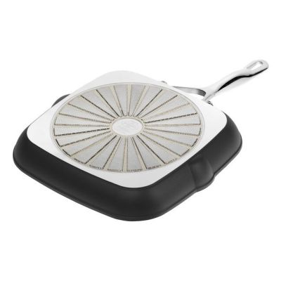 3. BALLARINI 75002-484 round grill pan 28cm