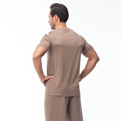 5. Men's short-sleeved T-shirt REMAN