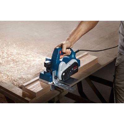 5. GHO 6500 650W planer 16500 rpm. BOSCH
