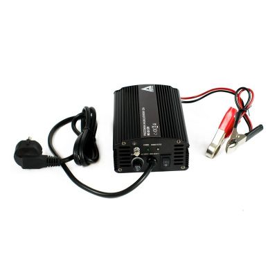 2. 12V mains charger for BC-10 batteries 10A (230V/12V) 3 charging stages