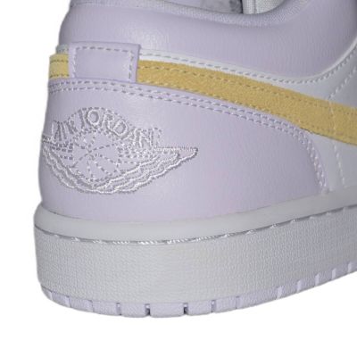 9. Air Jordan 1 Low Wmns 'Barely Grape' women's shoes - DC0774-501