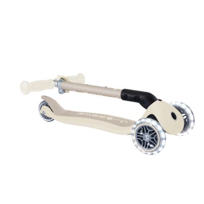 8. JUNIOR FOLDABLE LIGHTS ECOLOGIC scooter (692-566-2)