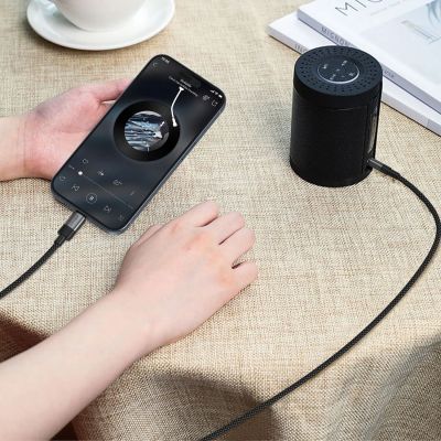 7. Acefast J11 USB-C to 3.5mm mini jack cable 1m - black