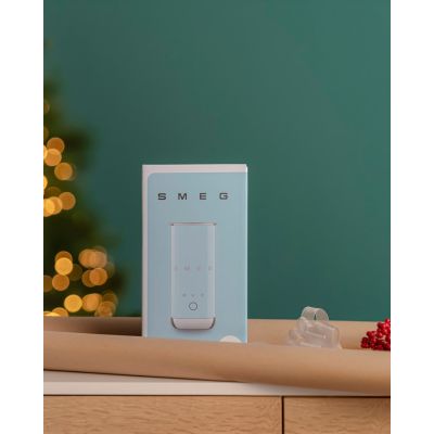 17. Smeg MFF02PGEU Milk Frother/Warmer Automatic Milk Frother/Warmer Green