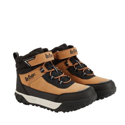 2. Lee Cooper Jr LCJ-25-01-3757K shoes