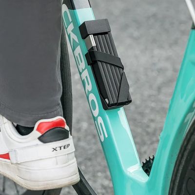 11. Rockbros 32140003001 foldable bicycle lock with key and handle, 88cm - black