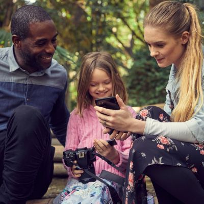 16. Canon EOS 250D camera (3454C002)