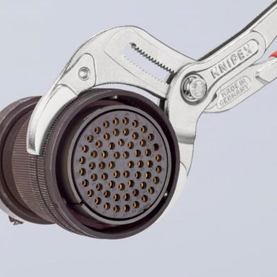 6. Pliers for sanitary traps and connectors 250mm, 25-80mm, chrome plated