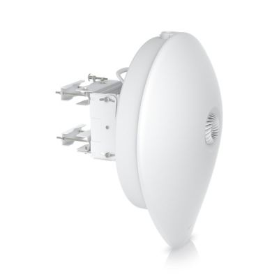 10. Ubiquiti AF60-XR-EU Radiolink 60GHz, 5.4Gbps, 15km, GPS, 10G SFP+