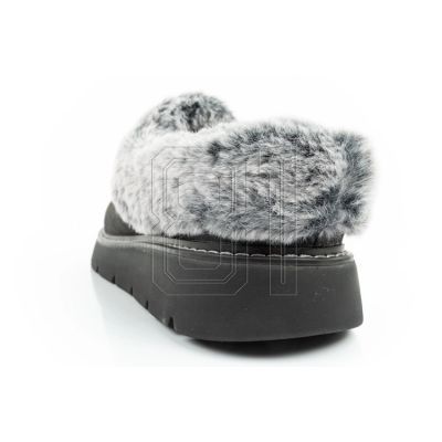 5. Skechers Cozy Blend slipper shoes for women, insulated slip-on sneakers