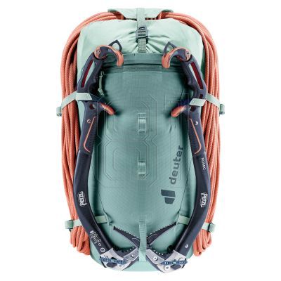 9. Deuter Guide 28 SL Backpack 3361223-2288