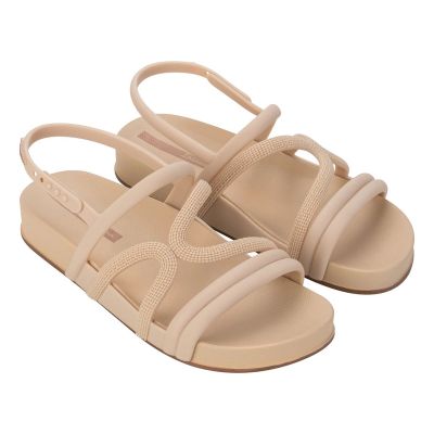 6. Ipanema Walk Sandal W 27211 BF985