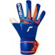 2. Reusch Attrakt Gold X NC Junior Gloves 56 72 955 4126