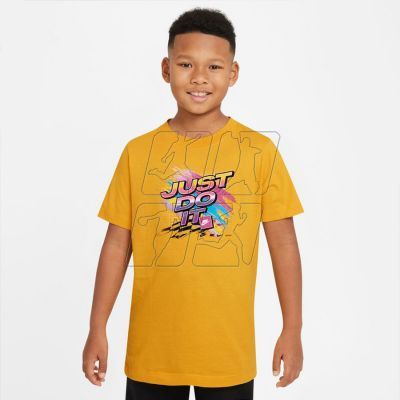 2. Nike Sportswear Jr DR9741-752 T-shirt