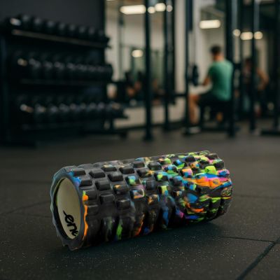 14. CAMOUFLAGE EXERCISE ROLLER 14x33CM ENERO FIT