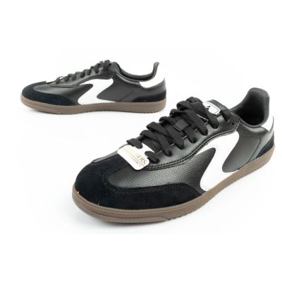 8. Skechers Kickoff women's sports shoes sneakers black leather