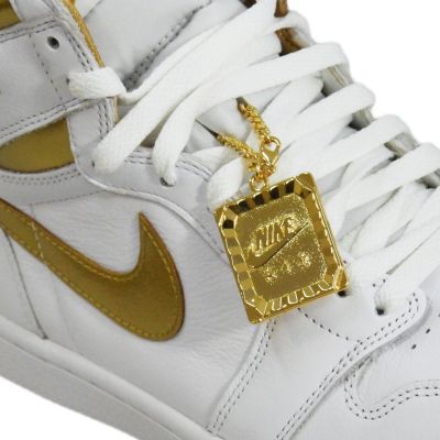 6. Women's WMNS Air Jordan 1 Retro High OG Sneakers - FD2596-107