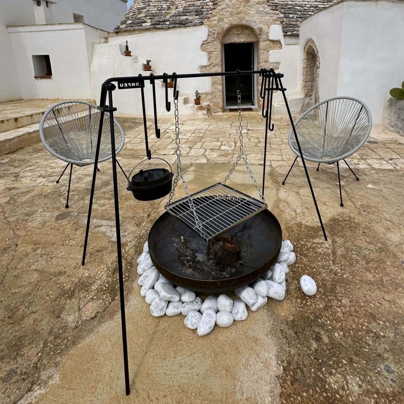 5. Bonfeu steel stand for the BFB fire pit