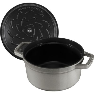 3. Round cast-iron pot STAUB 40509-312-0 – 5.2 l graphite