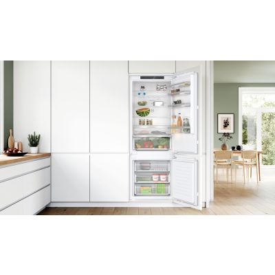8. Built-in refrigerator BOSCH KBN96VFE0 70 cm wide