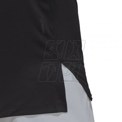 4. T-shirt adidas vTrain to Peak HIIT Training Long Sleeve Tee M HC4217