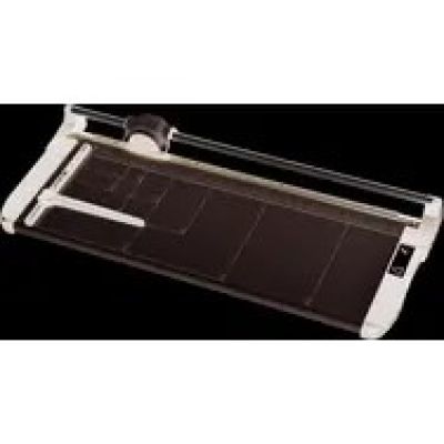 2. Olympia TR 6712 guillotine 70 cm 12 sheets