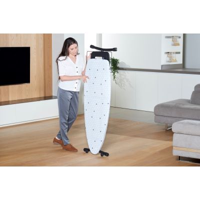 19. Taurus Argenta Elegance Ironing Board 994181000