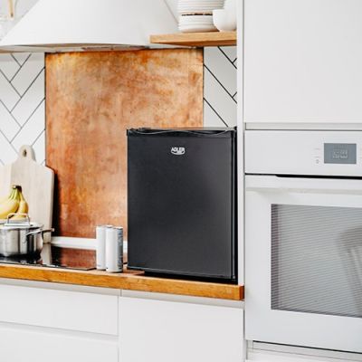 12. Thermoelectric cooler ADLER AD 8089