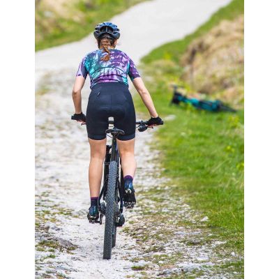 4. NORTHWAVE ACTIVE W's Bibshort - Black