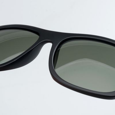 4. MAHIN Sunglasses