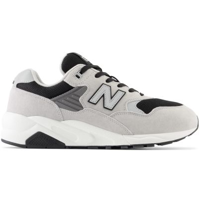 8. New Balance M MT580CB2 shoes
