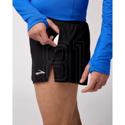 2. Brooks Running Breakaway 3" Short M 211536001