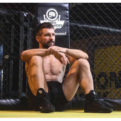 4. MMA Boxing Wrestling Training Shoes ARS-2051B - Size 40