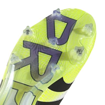 5. Adidas Predator Elite LL FG JI1075 shoes