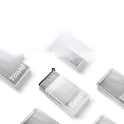 7. Baseus 2 x Microfiber Car Drying Towel Microfiber 40cm x 40cm Gray (CRXCMJ-0G)