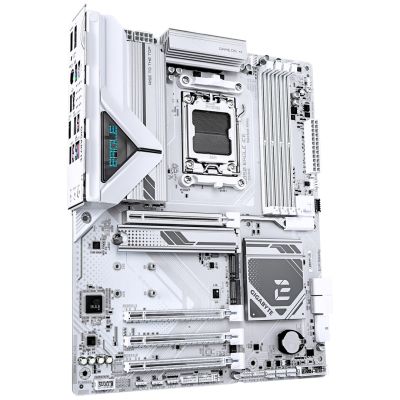 3. Gigabyte B850 EAGLE ICE Motherboard (B850, AM5, ATX, DDR5)
