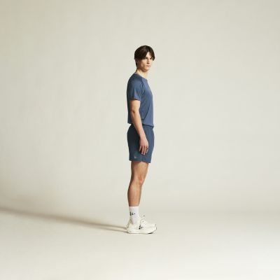 4. Men's CORE ESSENCE SHORTS 2 M