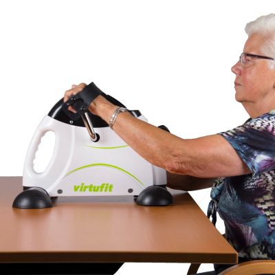 23. VIRTUFIT V3 CHAIR BIKE / CYCLE TRAINER WITH HANDLE AND COMPUTER