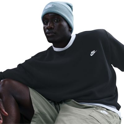 5. Nike Club BB Men's Sweatshirt Black FN3886 010
