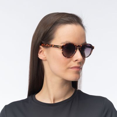 7. ILZE glasses