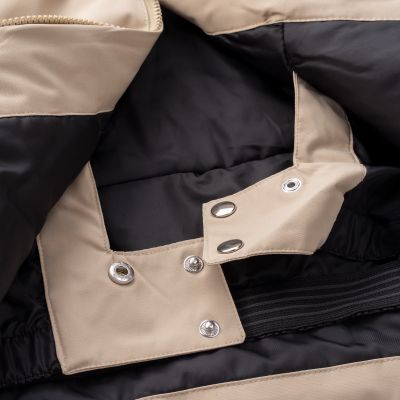 11. Women’s Insulated Jacket 2AM3