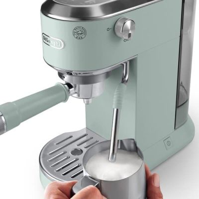 3. DeLonghi EC890.GR coffee machine